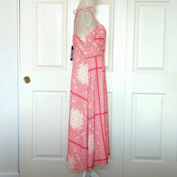 Vici Emily Sweetheart Paisley Midi Dress - Picture 7 of 10